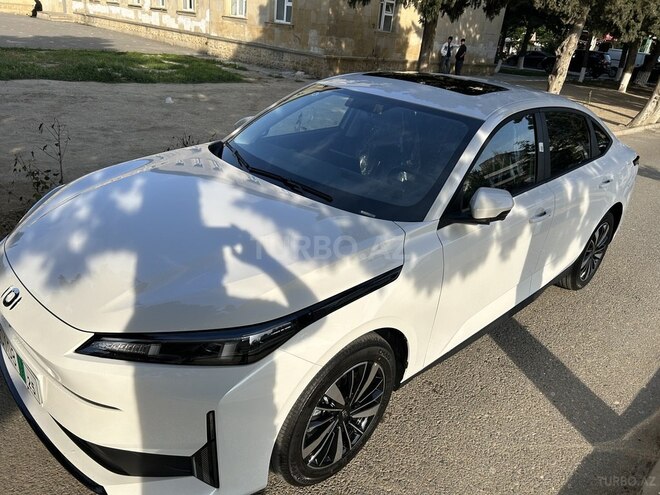 Changan Qiyuan A05 2025, 0 km - 1.5 л - Bakı