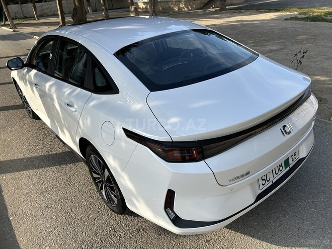 Changan Qiyuan A05 2025, 0 km - 1.5 л - Bakı