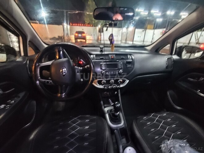 Kia Rio 2012, 243,000 km - 1.4 l - Gəncə