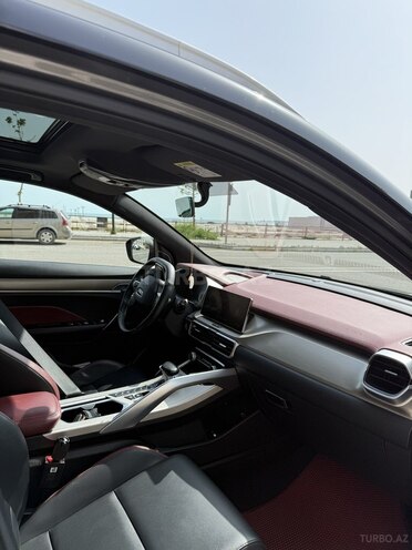 Geely Coolray 2023, 28,500 km - 1.5 l - Bakı