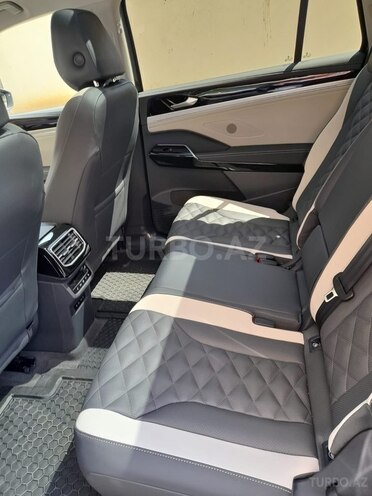 Volkswagen ID.6 Crozz 2024, 25,000 km - 0.0 l - Bakı
