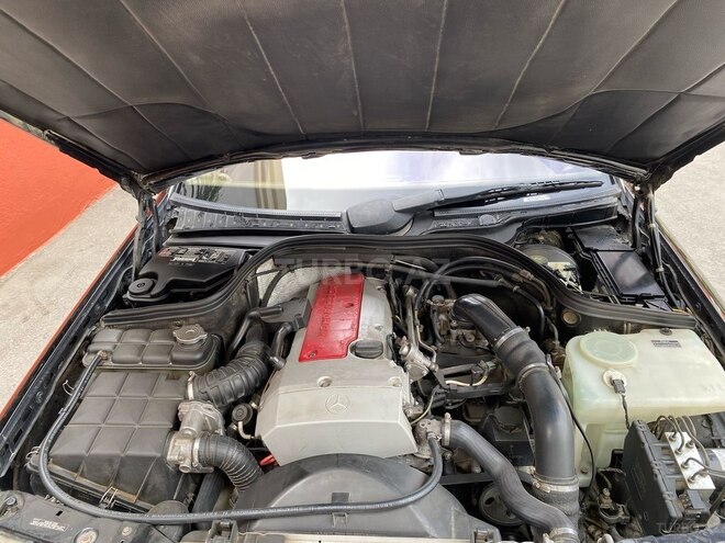 Mercedes C 230 2000, 265,187 km - 2.3 л - Bakı