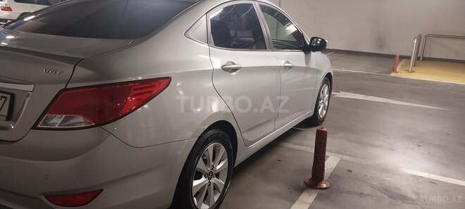 Hyundai Accent 2016, 121,366 km - 1.6 l - Bakı