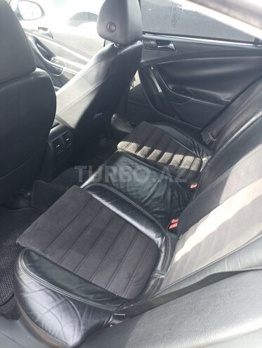 Volkswagen Passat 2007, 401,725 km - 2.0 l - Salyan