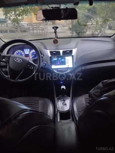 Hyundai Accent 2013, 322,000 km - 1.4 l - Sumqayıt