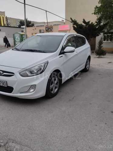 Hyundai Accent 2013, 322,000 km - 1.4 l - Sumqayıt