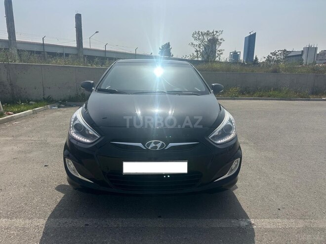 Hyundai Accent 2013, 240,000 km - 1.6 l - Bakı