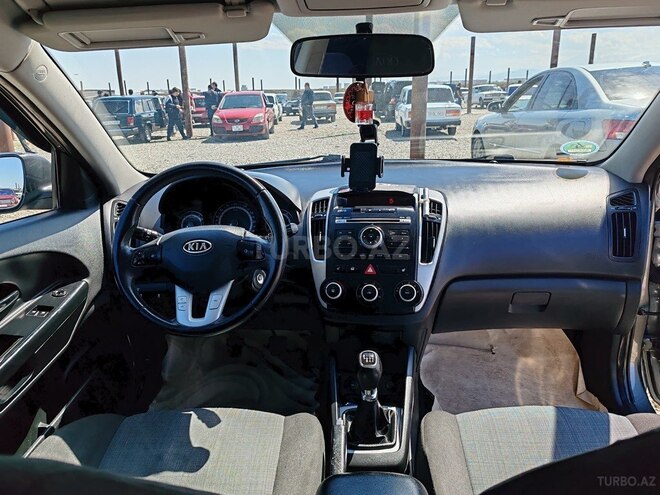 Kia Ceed 2010, 203,000 km - 1.6 л - Gəncə