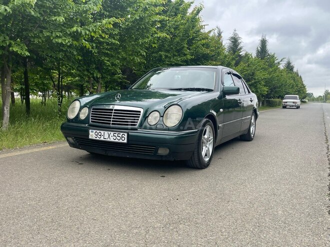 Mercedes E 240 1999, 256,000 km - 2.4 l - Lənkəran