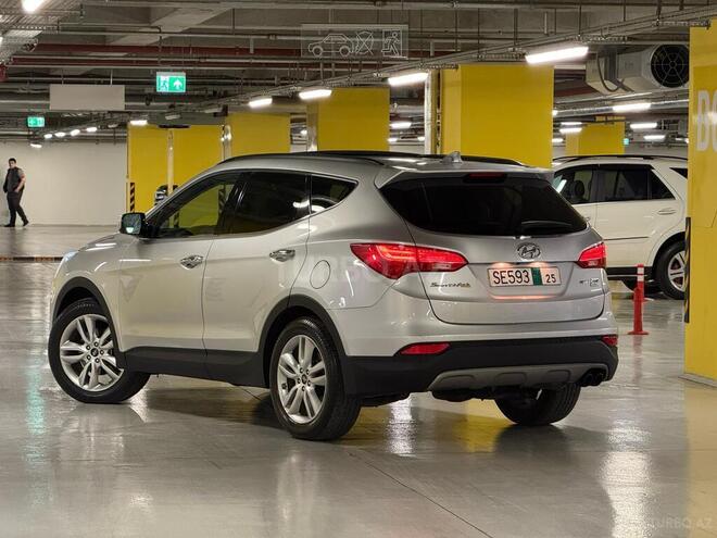 Hyundai Santa Fe-4