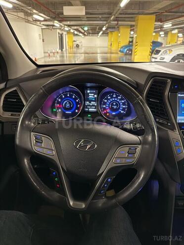 Hyundai Santa Fe-20