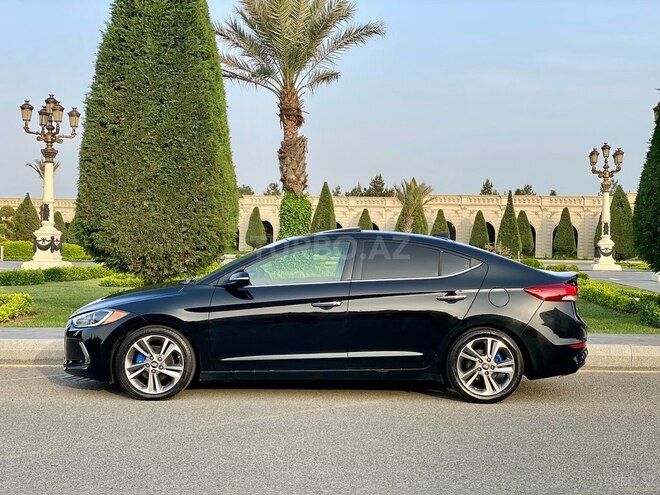 Hyundai Elantra 2017, 170,000 km - 2.0 л - Gəncə