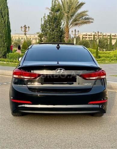 Hyundai Elantra 2017, 170,000 km - 2.0 л - Gəncə