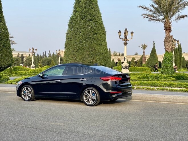 Hyundai Elantra 2017, 170,000 km - 2.0 л - Gəncə