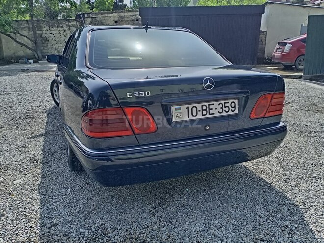 Mercedes E 230 1995, 429,022 km - 2.3 l - Bakı
