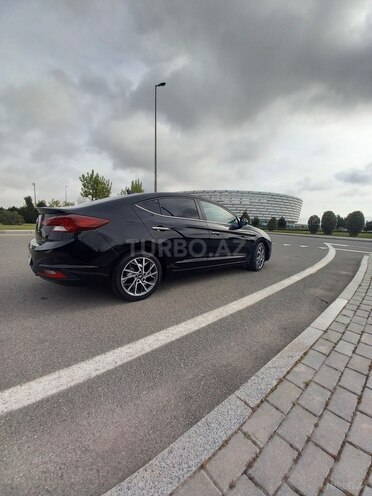 Hyundai Elantra 2019, 146,500 km - 2.0 l - Bakı