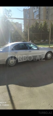 Mercedes E 220 d 2006, 318,000 km - 2.2 l - Bakı