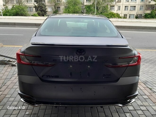 Toyota Camry-2
