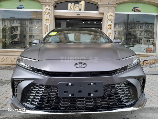 Toyota Camry-4