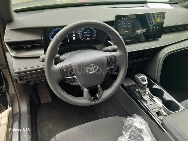 Toyota Camry-17