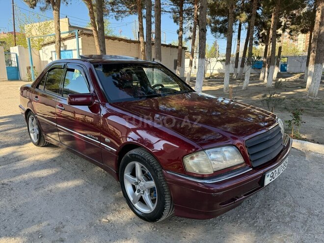Mercedes C 240 1999, 246,165 km - 2.4 l - Sumqayıt
