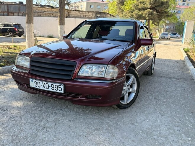 Mercedes C 240 1999, 246,165 km - 2.4 l - Sumqayıt