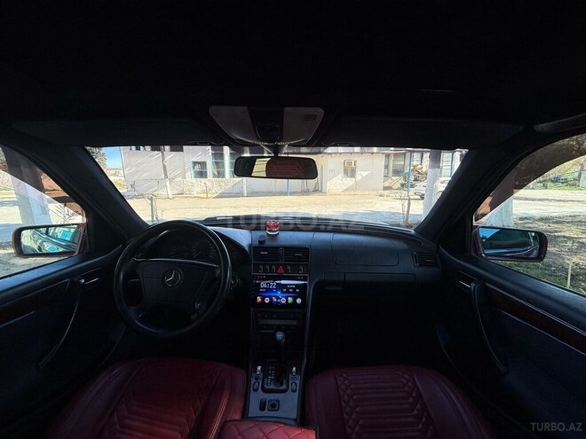 Mercedes C 240 1999, 246,165 km - 2.4 l - Sumqayıt