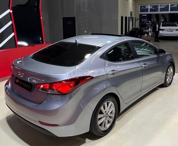 Hyundai Elantra 2015, 196,536 km - 1.8 л - Sumqayıt