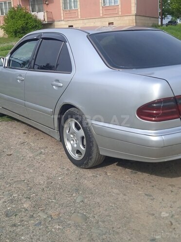 Mercedes E 220 d 2001, 420,000 km - 2.2 l - Gəncə