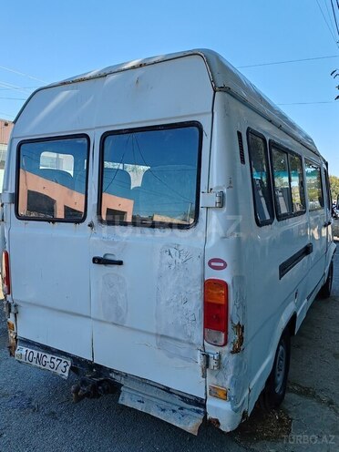 Mercedes 208 D 1991, 291,000 km - 2.3 l - Bərdə