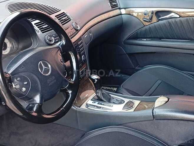 Mercedes E 270 2002, 320,000 km - 2.7 l - Sumqayıt