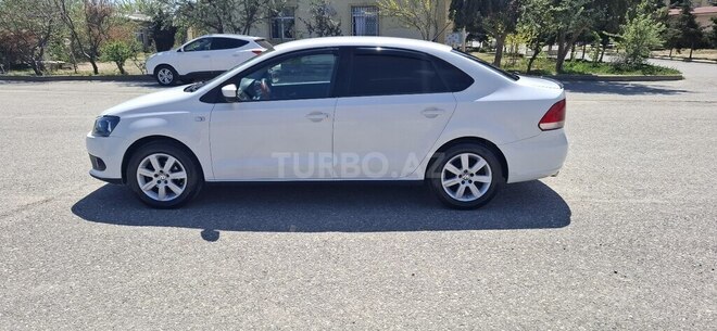 Volkswagen Polo 2012, 295,000 km - 1.6 l - Bakı