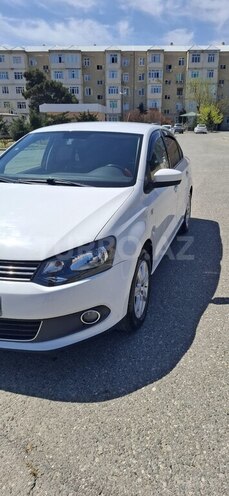 Volkswagen Polo 2012, 295,000 km - 1.6 l - Bakı