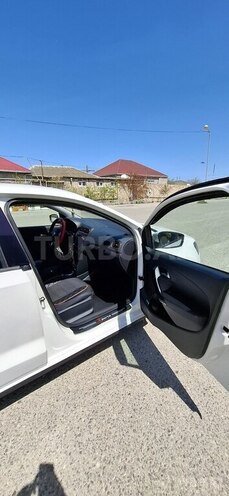 Volkswagen Polo 2012, 295,000 km - 1.6 l - Bakı