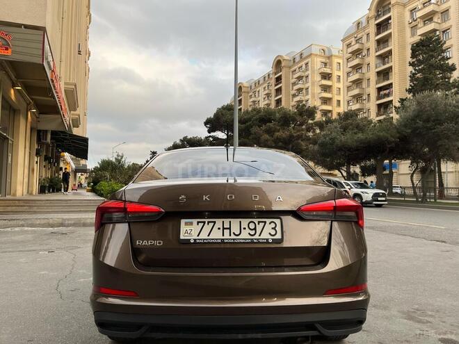 Skoda Rapid 2021, 170,000 km - 1.6 l - Bakı
