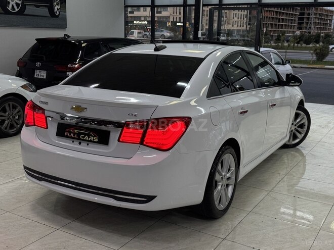 Chevrolet Cruze-8