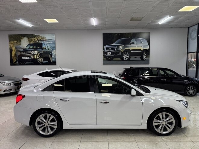 Chevrolet Cruze-5
