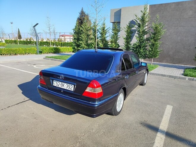 Mercedes C 180 1997, 300,000 km - 1.8 l - Salyan