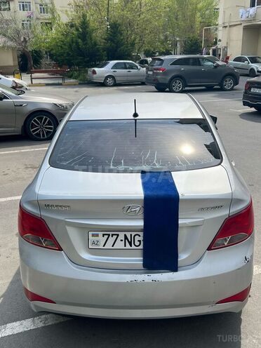 Hyundai Accent 2015, 260,000 km - 1.6 l - Bakı