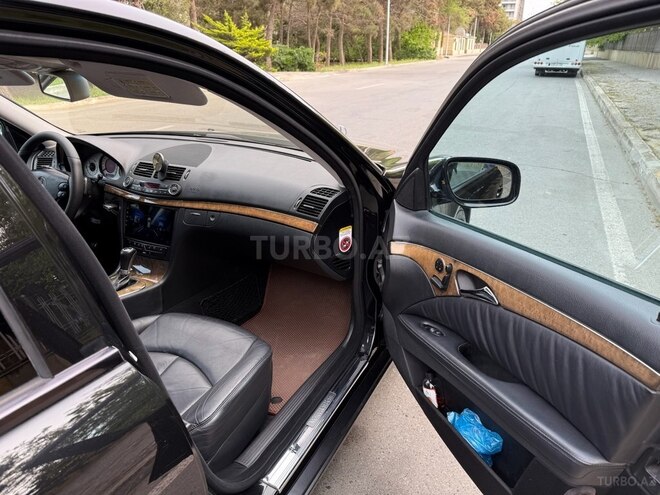 Mercedes E 350 2007, 234,000 km - 3.5 l - Bakı