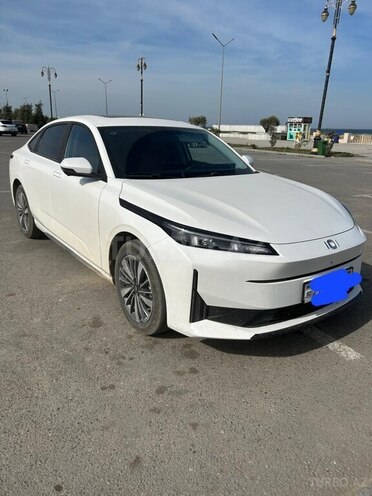Changan Qiyuan A05 2024, 5,300 km - 1.5 л - Bakı