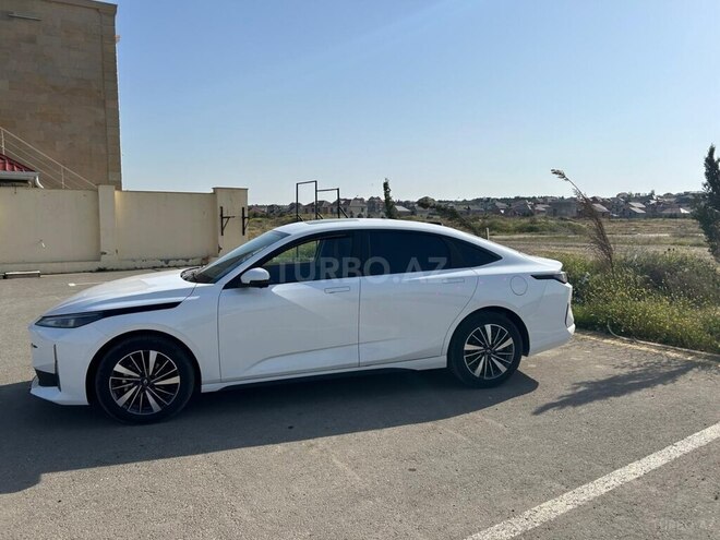 Changan Qiyuan A05 2024, 5,300 km - 1.5 л - Bakı