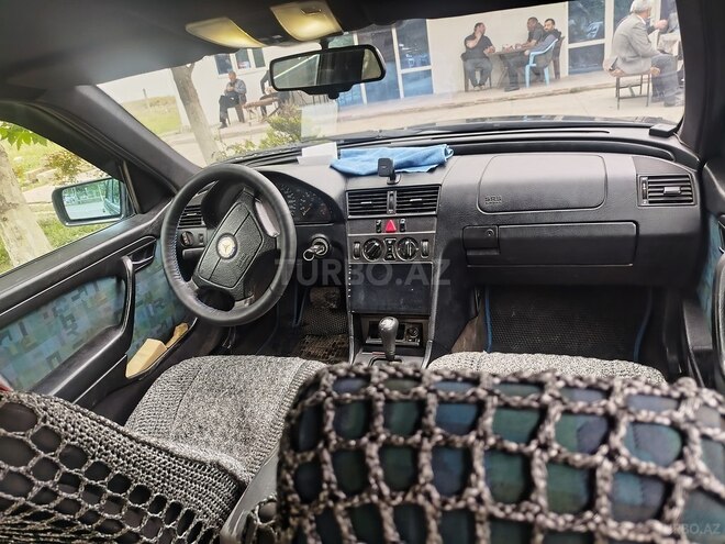 Mercedes C 200 1996, 512,000 km - 2.0 l - İmişli