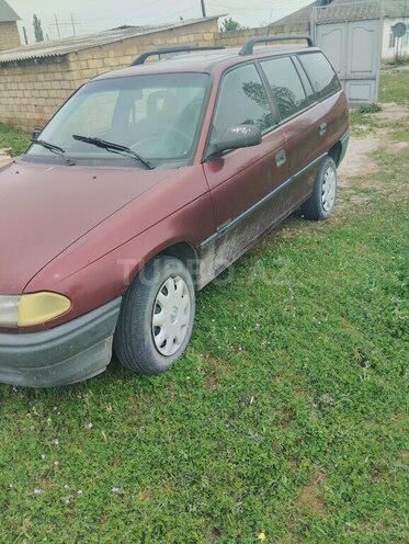 Opel Astra 1995, 375,125 km - 1.6 l - Qusar