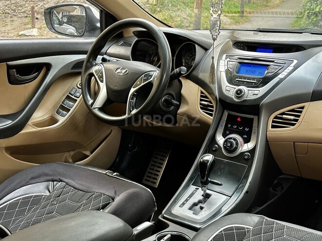 Hyundai Elantra 2011, 191,000 km - 1.8 л - Bakı