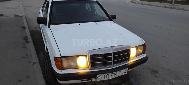 Mercedes 190 1989, 900,000 km - 2.3 л - Neftçala