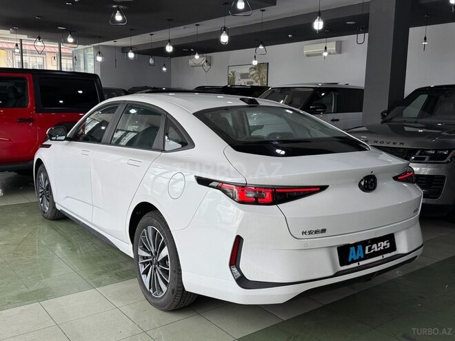Changan Qiyuan A05 2024, 0 km - 1.5 l - Bakı