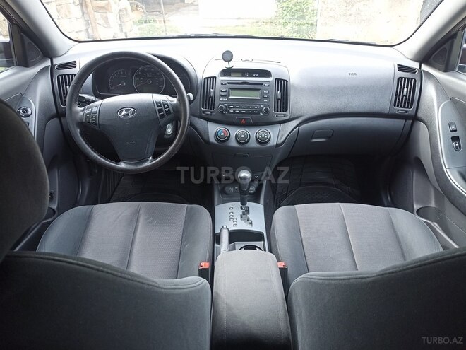 Hyundai Elantra 2009, 230,000 km - 2.0 l - Bakı