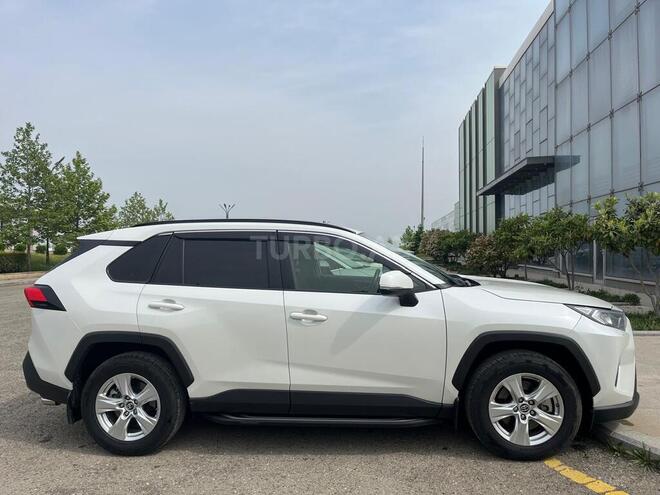 Toyota RAV4 2018, 275,000 km - 2.0 l - Şəmkir