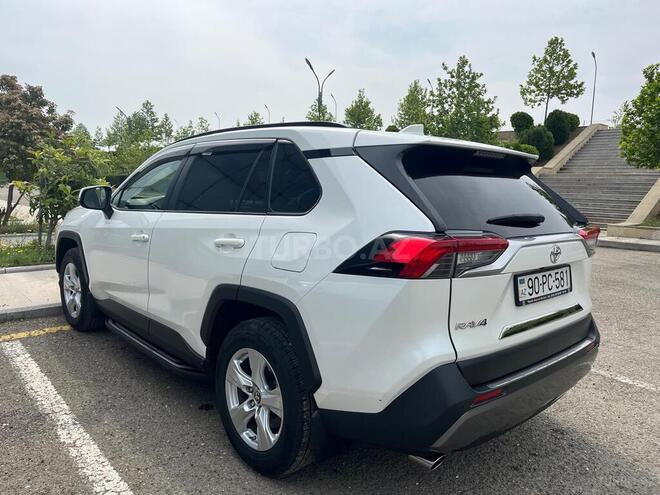 Toyota RAV4 2018, 275,000 km - 2.0 l - Şəmkir